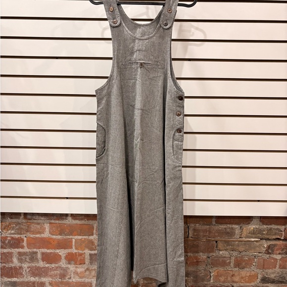 Mustard Yellow Buttoned Jumpsuit - Picture 3 of 8